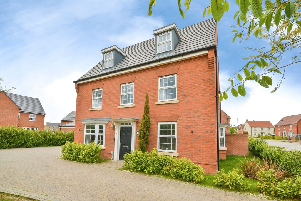 Property photo 1 of 17 Pbox-Img.Jpg