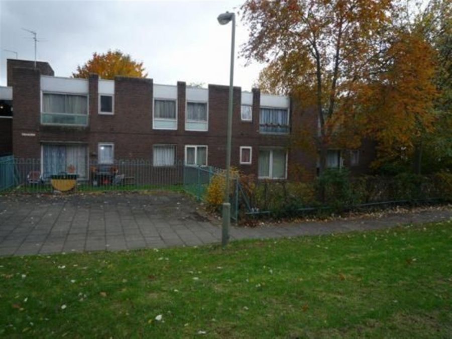 Property photo 1 of 4
