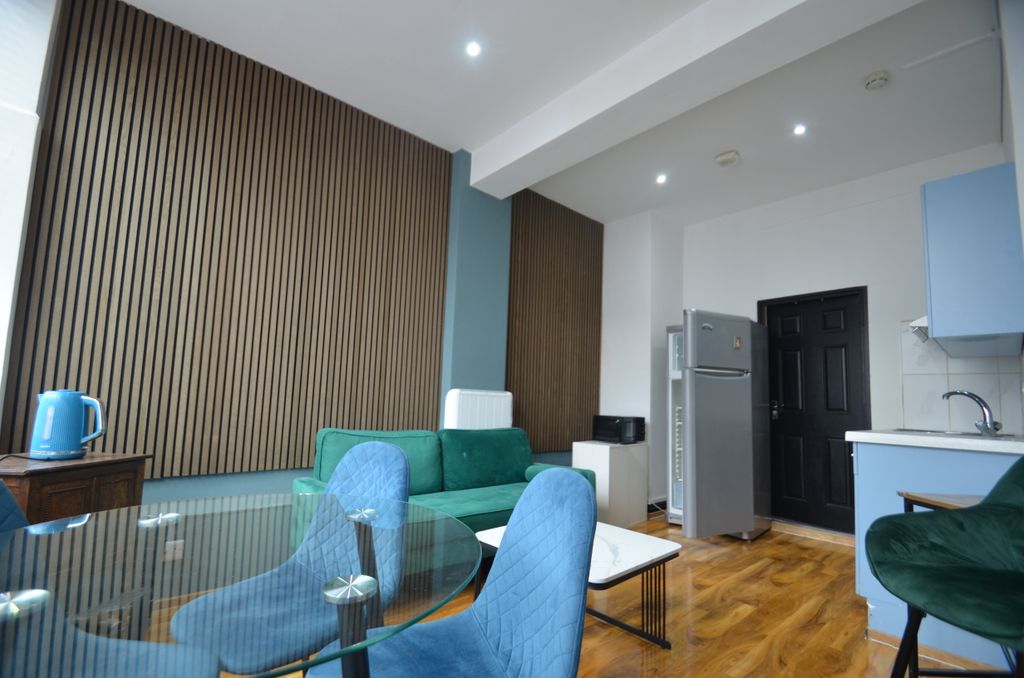 Property photo 1 of 6 Dsc_0123