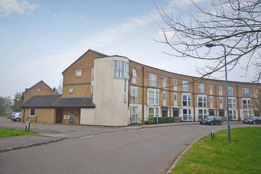 Property photo 1 of 9 Front