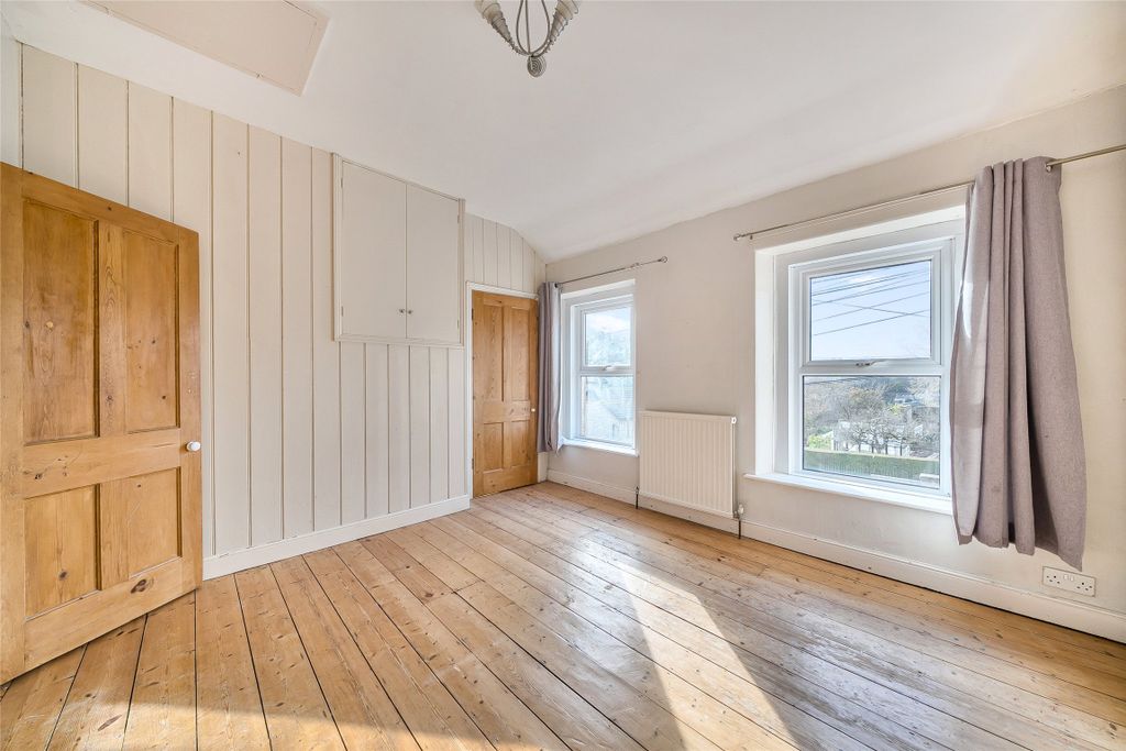 Property photo 3 of 23 Picture No. 46