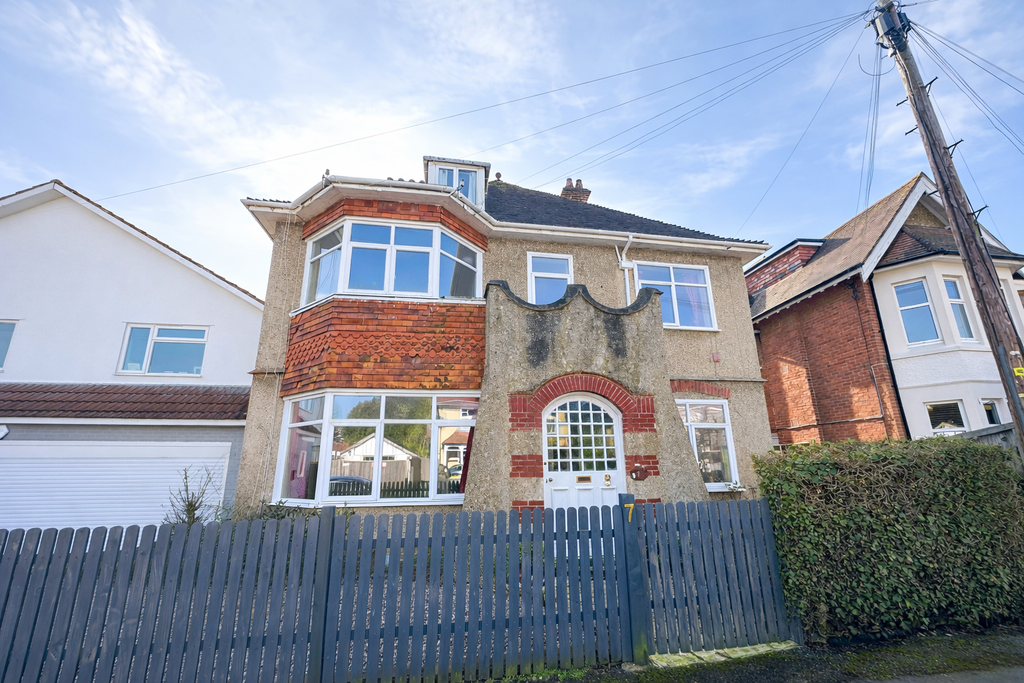 Property photo 1 of 20 Front Picture