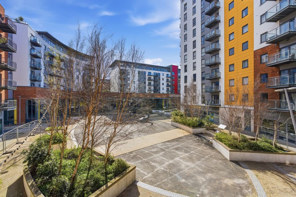 Property photo 2 of 15