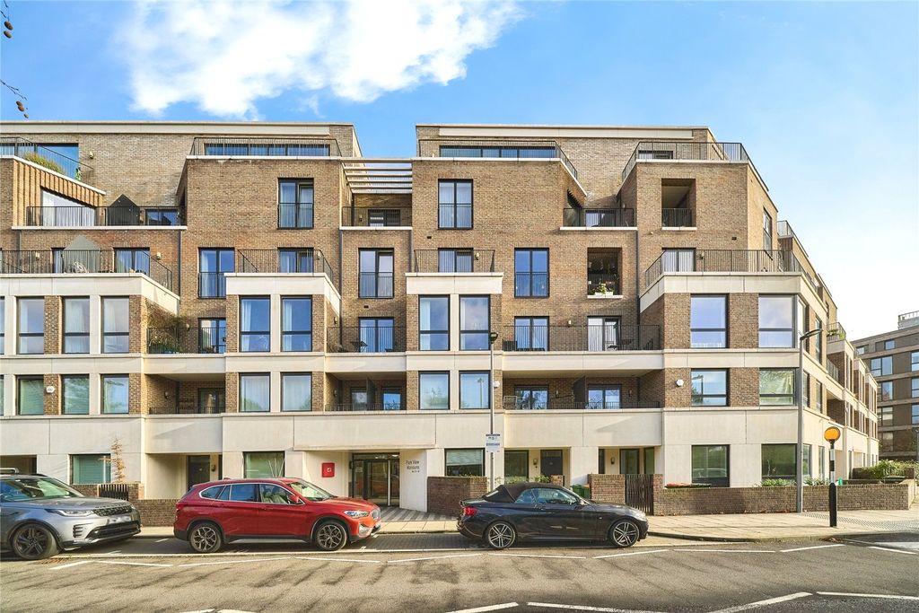 Property photo 1 of 23 Picture No. 14