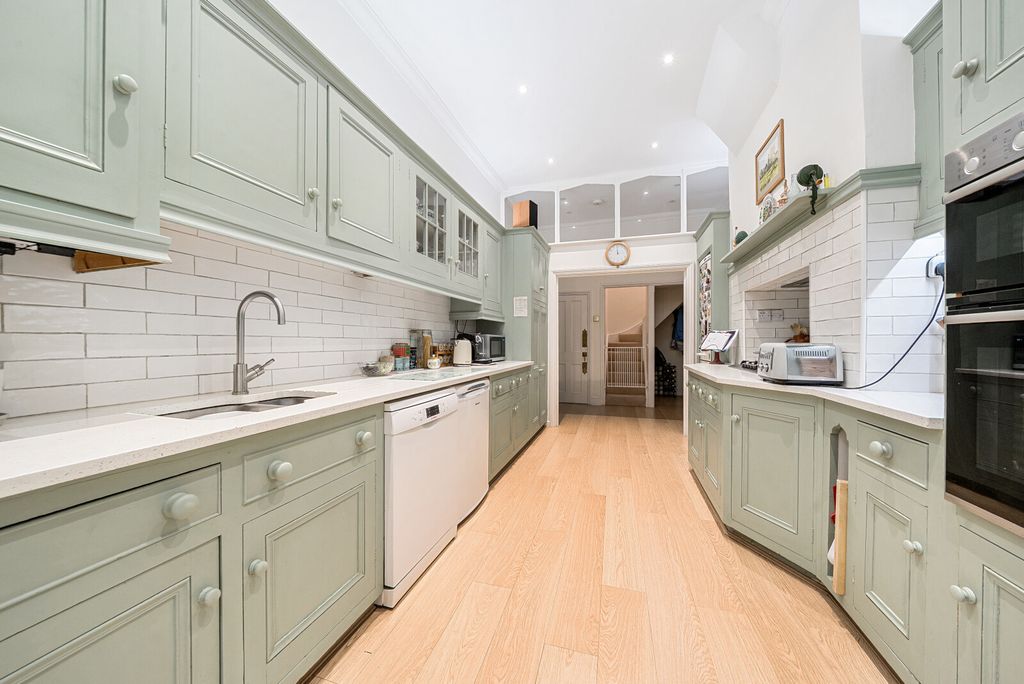 Property photo 2 of 36 1287466-21-682F19...