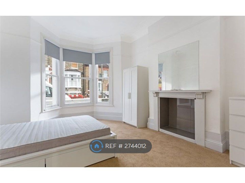 Property photo 3 of 13