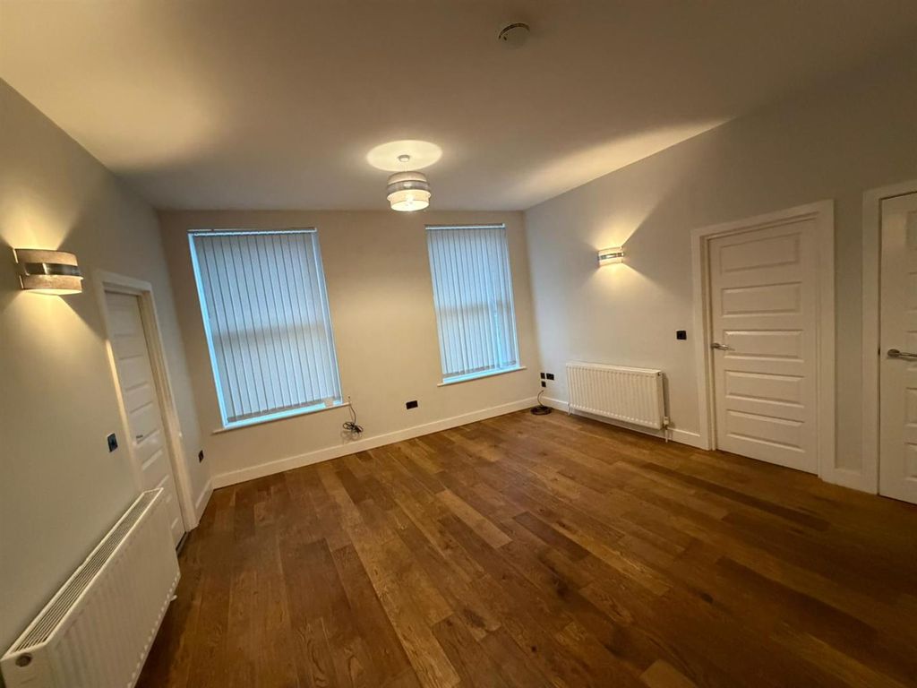 Property photo 1 of 11 Whatsapp Image 2026-03-22 At 17.37.26.Jpeg