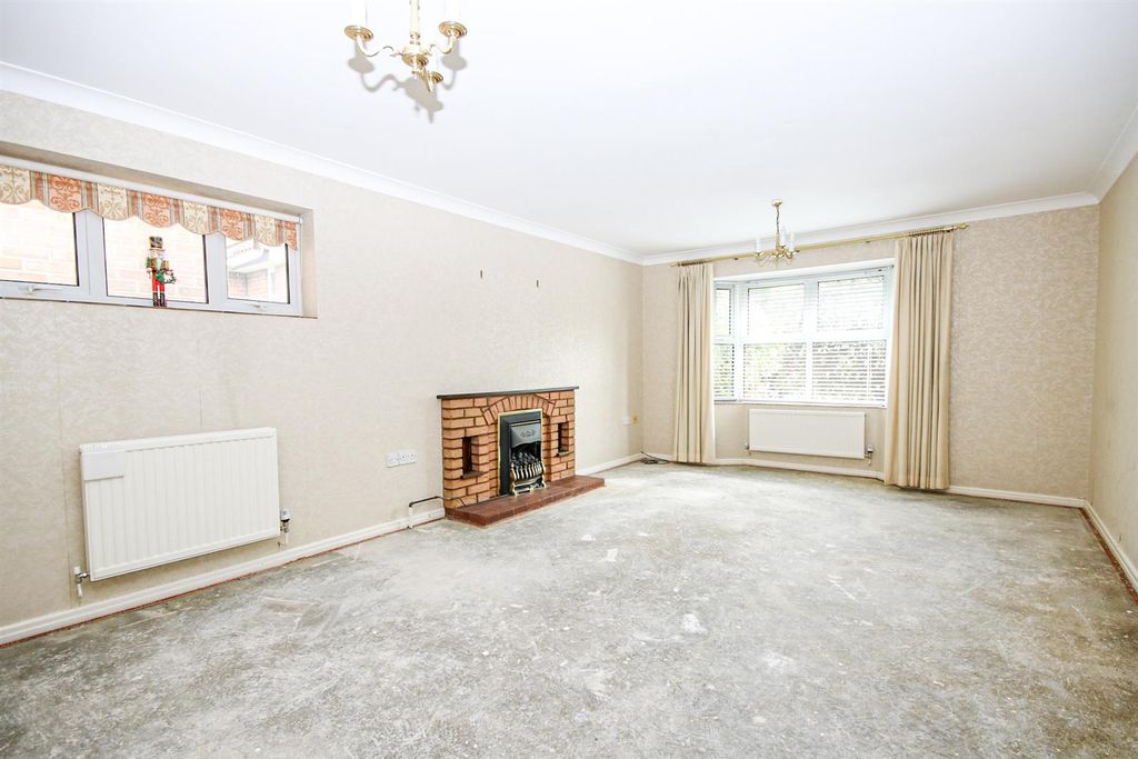 Property photo 2 of 10 7-Img_0509.Jpg