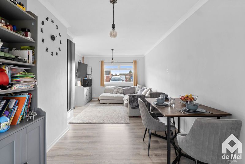 Property photo 2 of 12 Photo 8