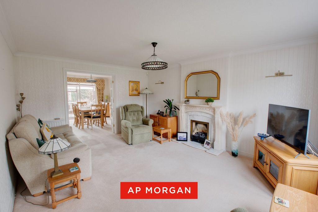 Property photo 3 of 20 Picture No. 07