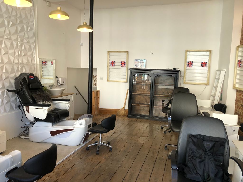 Property photo 3 of 7