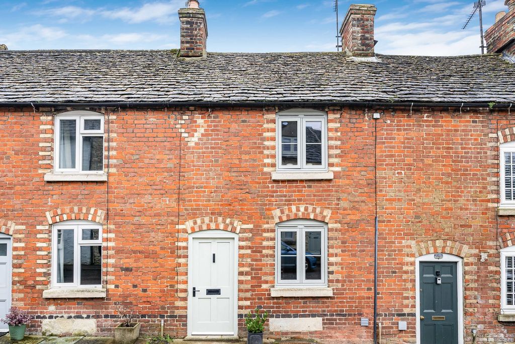 Property photo 1 of 15 27_74247.Jpg