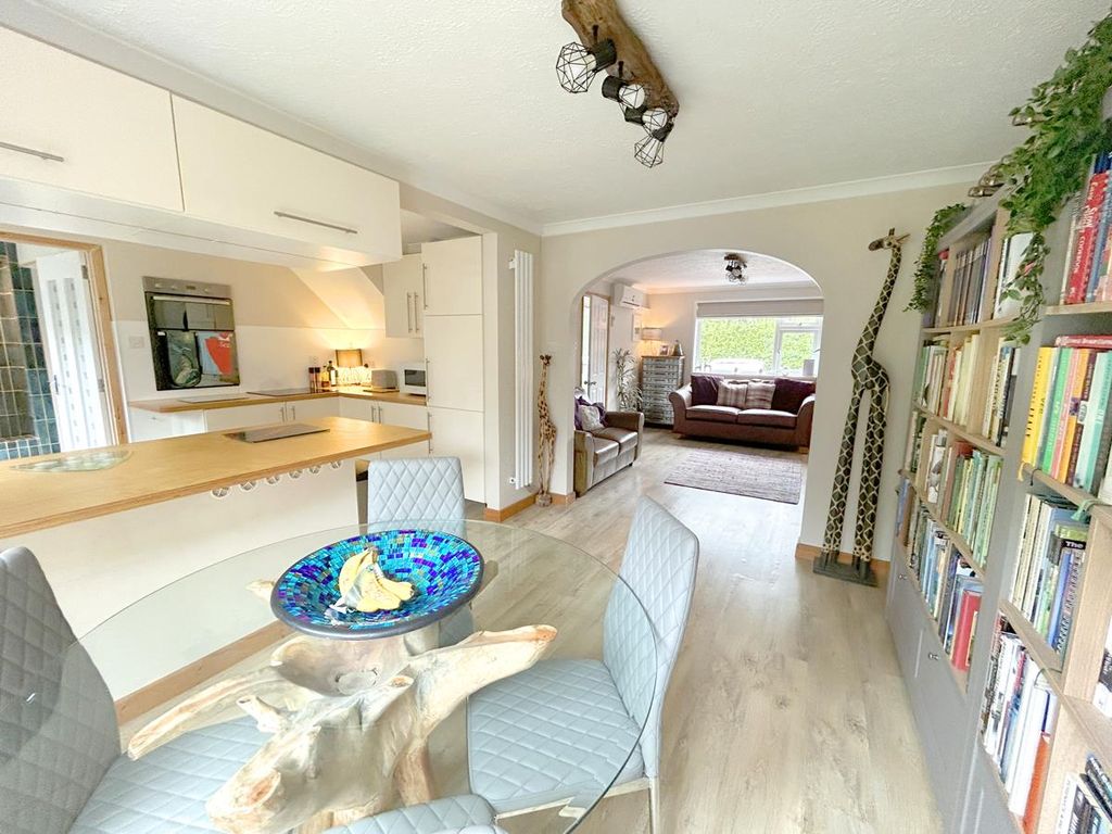 Property photo 3 of 25 Img_2933.Jpg