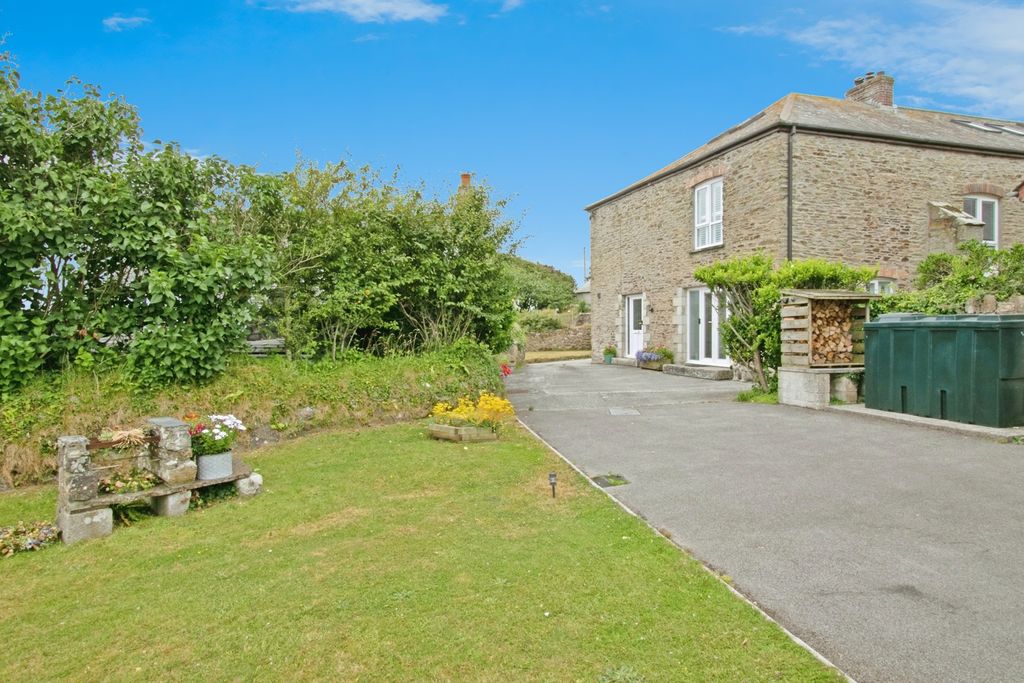 Property photo 1 of 19 Photo