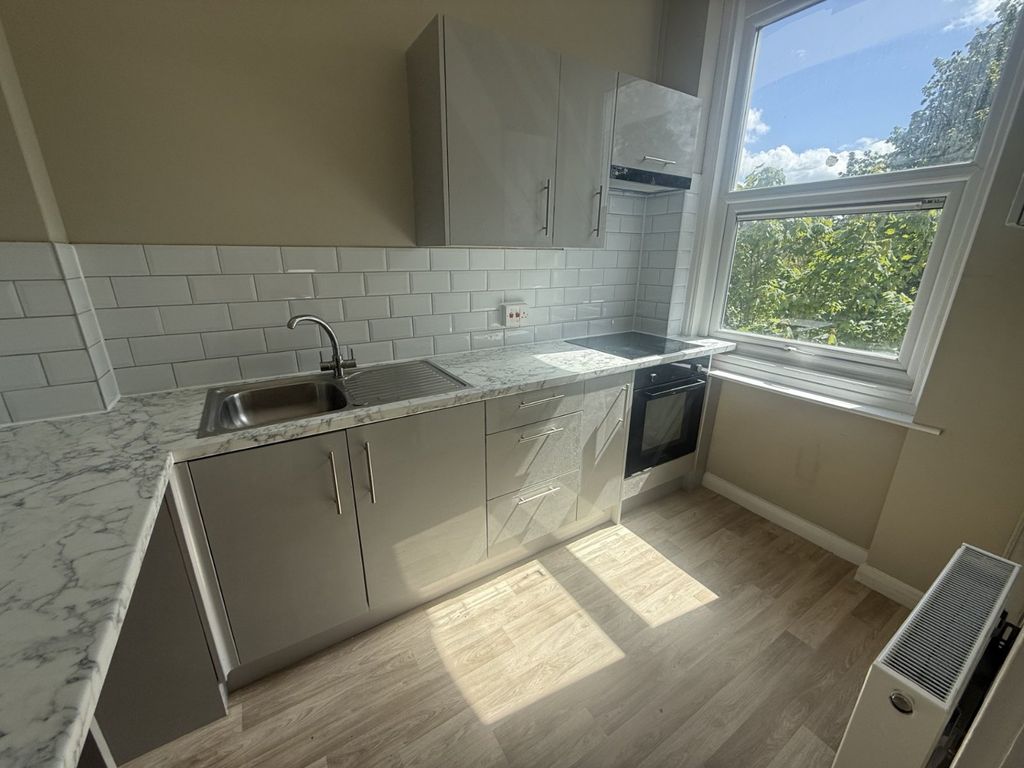 Property photo 1 of 4 Picture No. 06