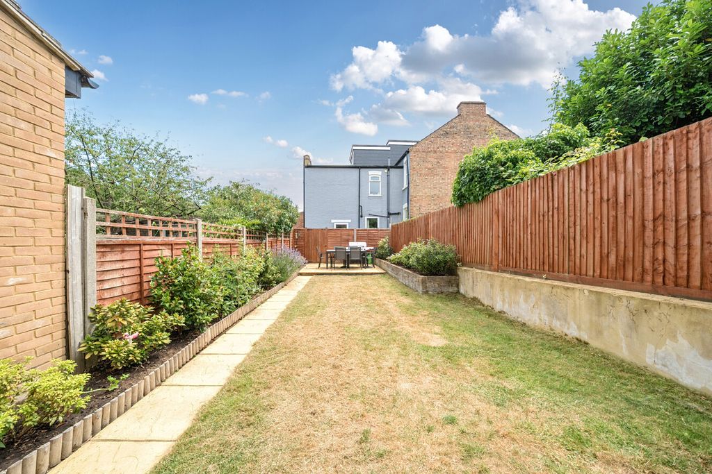 Property photo 3 of 15 1482293-10-6A4B99...