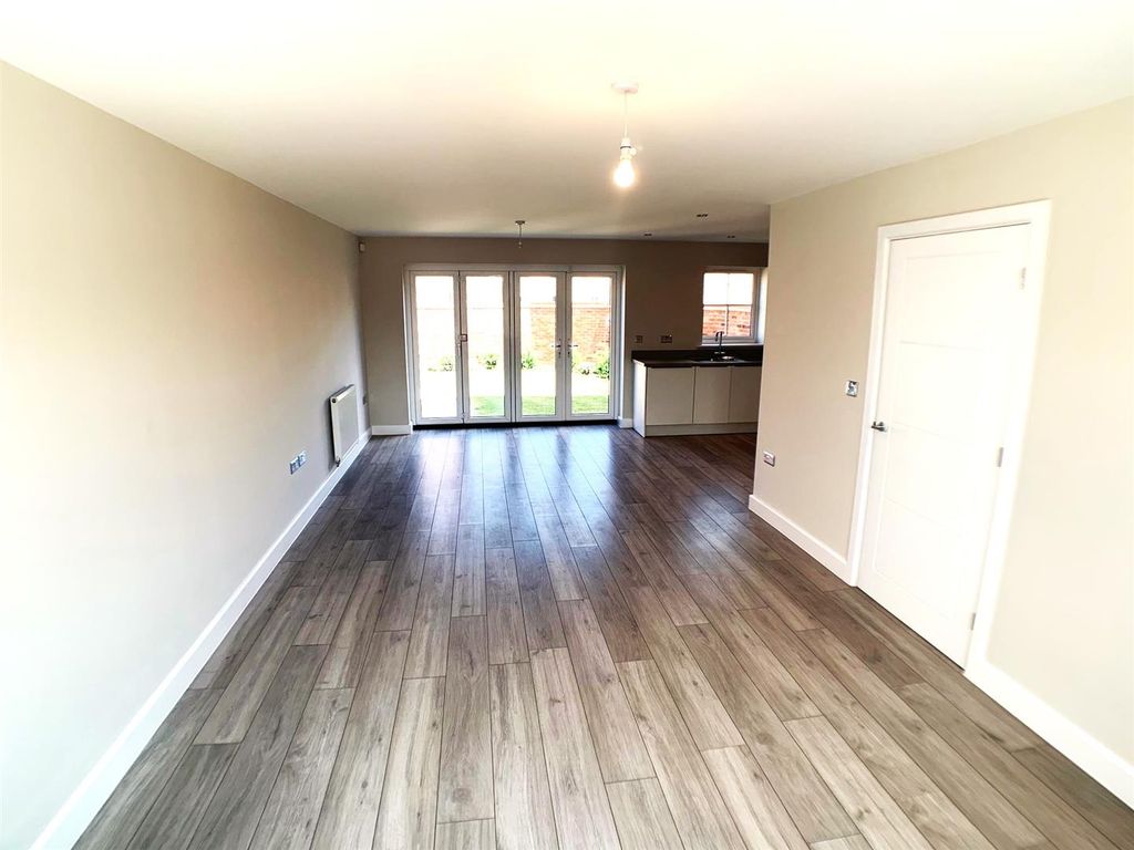 Property photo 3 of 10 Open Plan Living Area