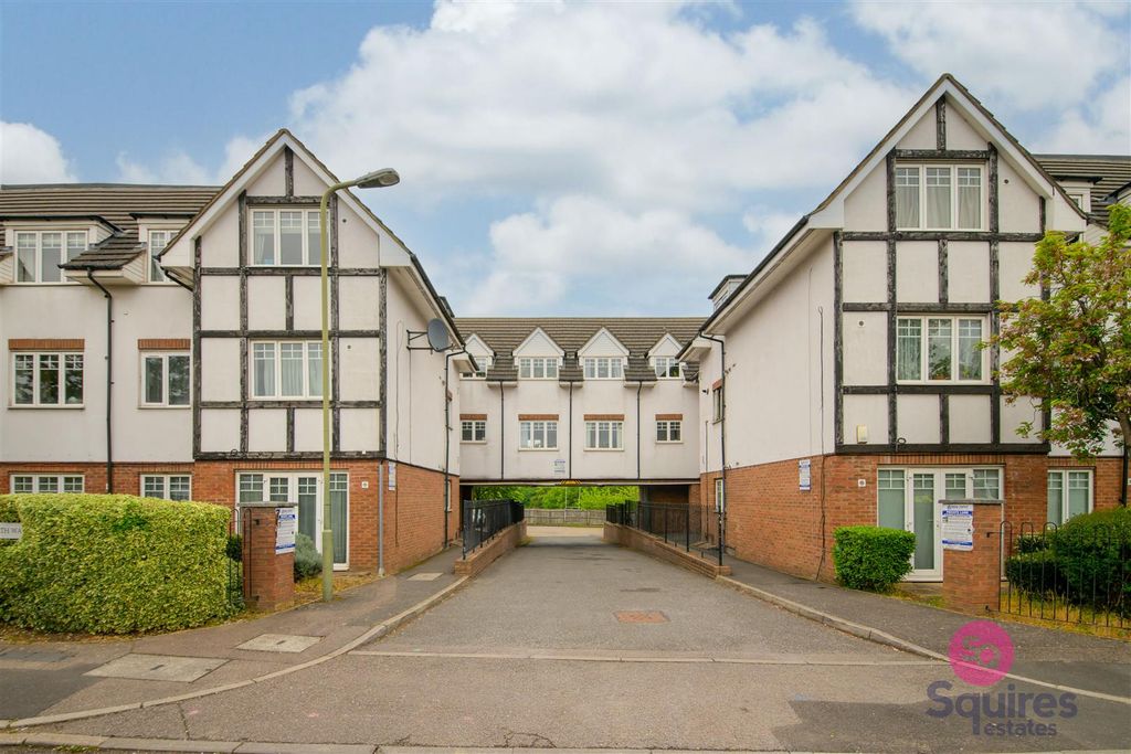Property photo 1 of 13