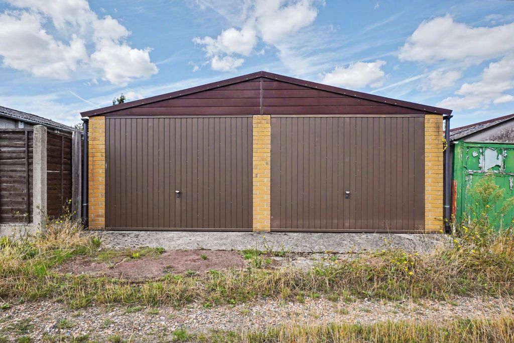 Property photo 3 of 20 5393217