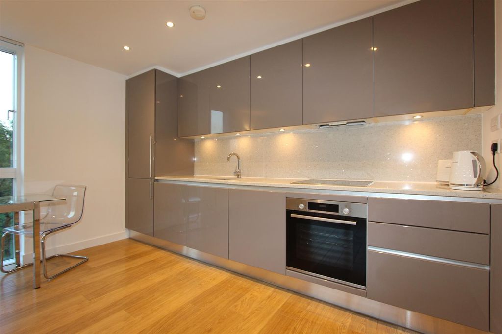 Property photo 3 of 13 Kitchen.Jpg