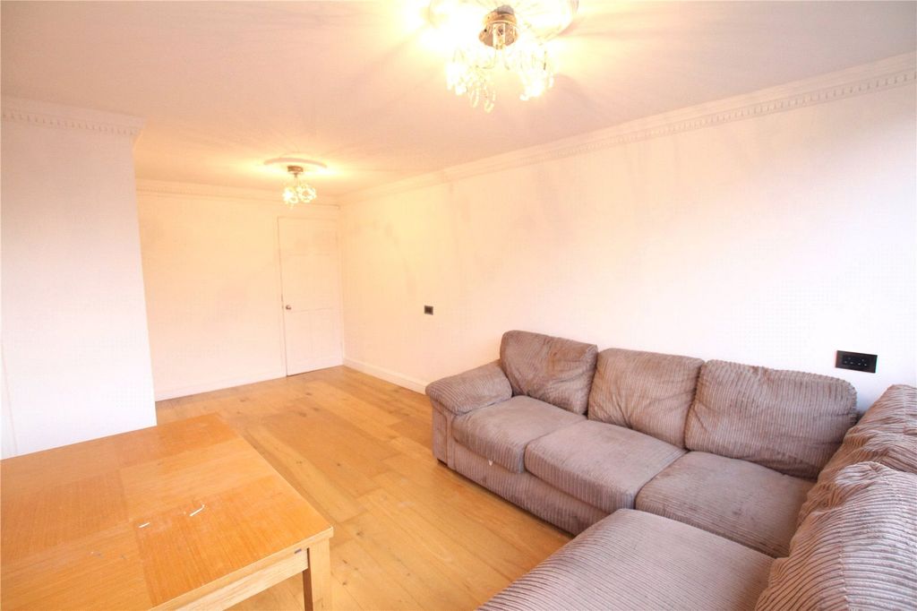 Property photo 3 of 7 Picture No. 07