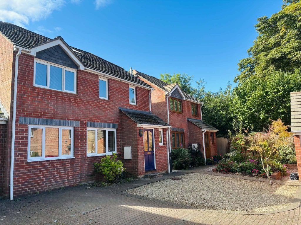 Property photo 1 of 23