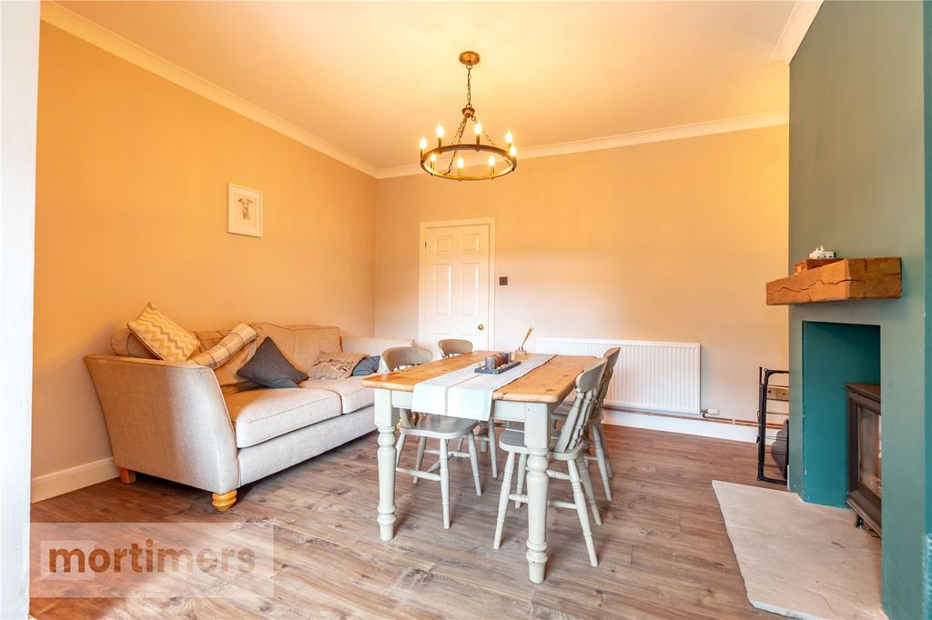 Property photo 2 of 18 Living Room