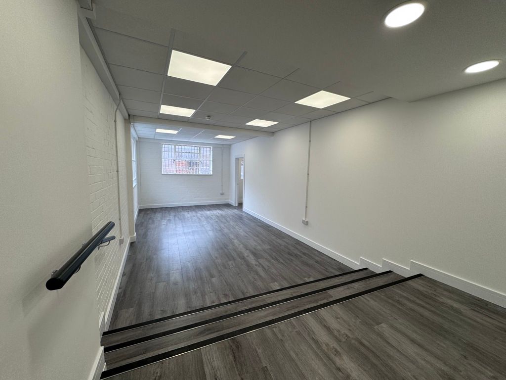 Property photo 3 of 5 Photo 3