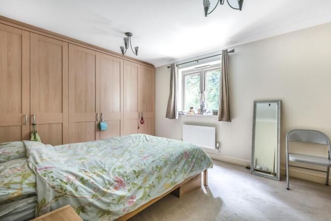 Property photo 3 of 6 Bedroom