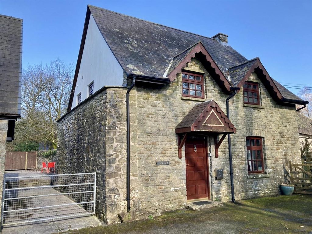 Property photo 1 of 26