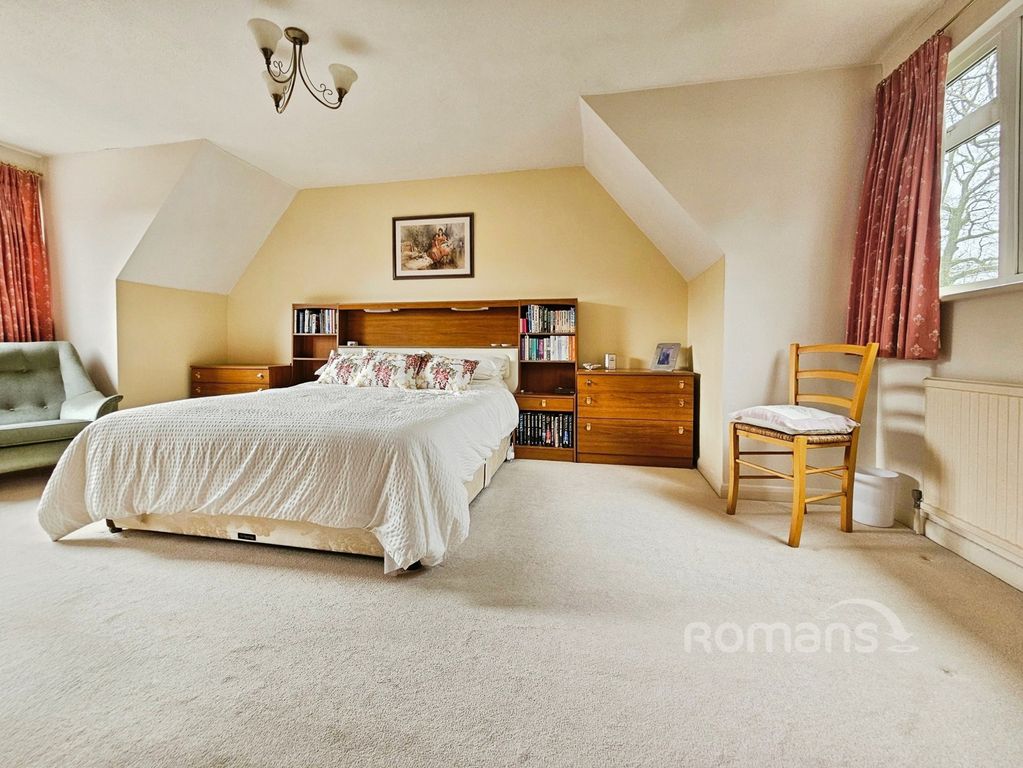 Property photo 3 of 31 Pbox-Img.Jpg