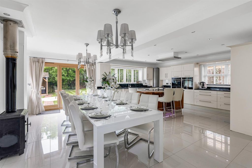 Property photo 3 of 23 Internal-12.Jpg