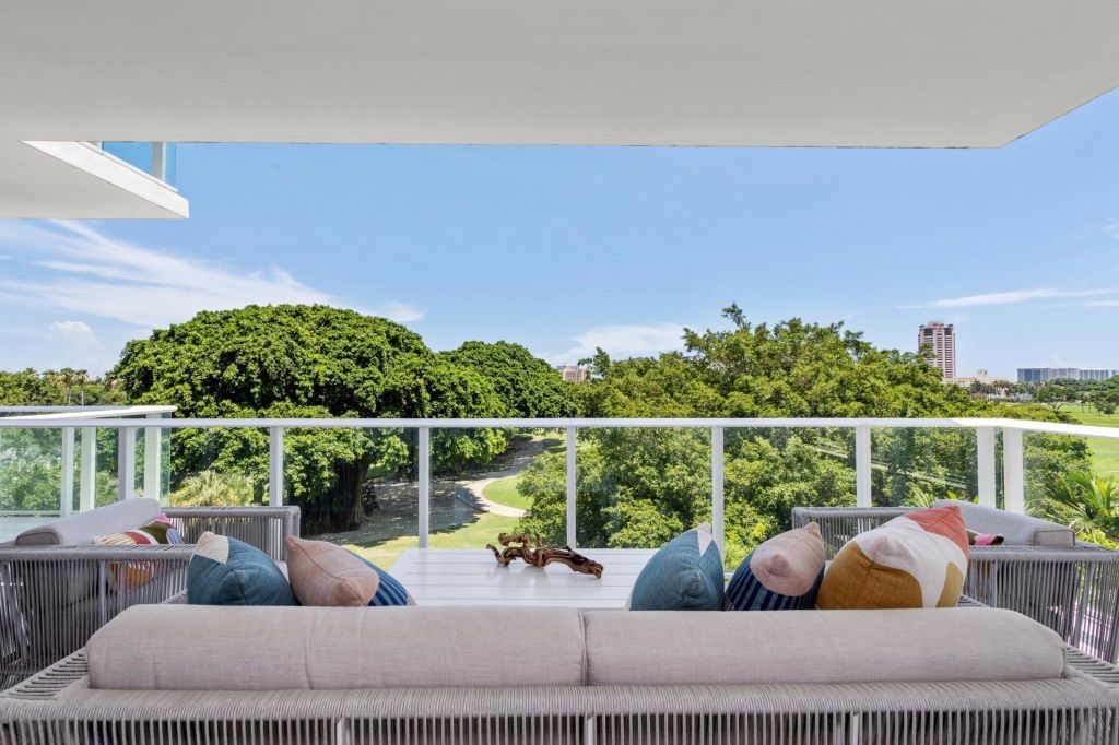 Property photo 3 of 10 <Alttext/>