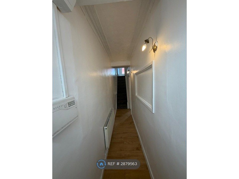 Property photo 3 of 26