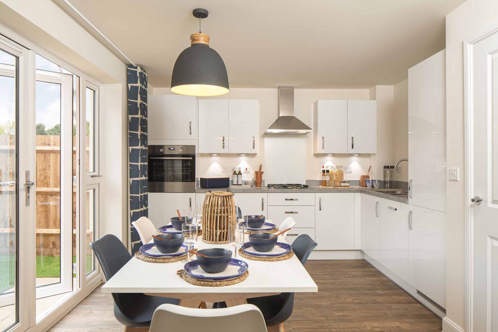 Property photo 2 of 8 Oxford Housetype Kitchen Diner