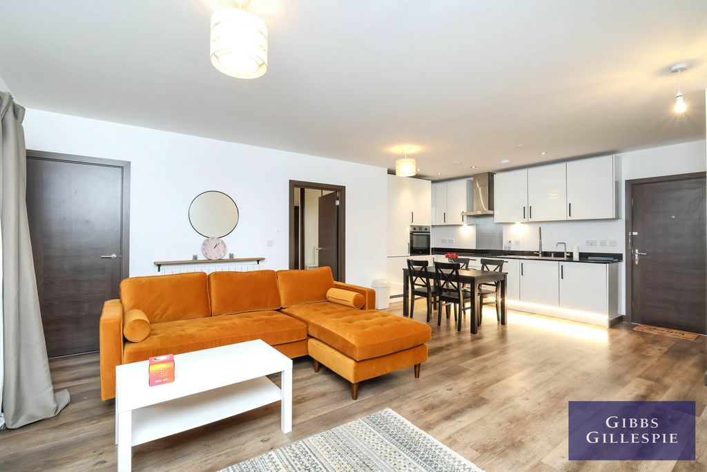 Property photo 2 of 12 2