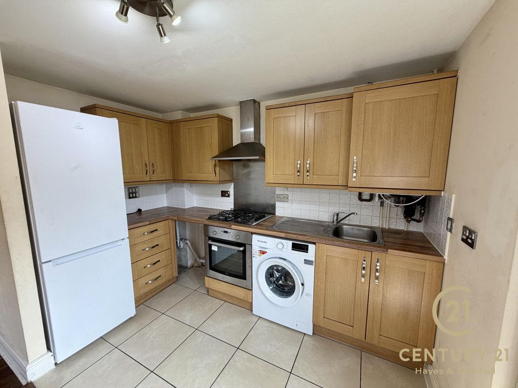 Property photo 3 of 9