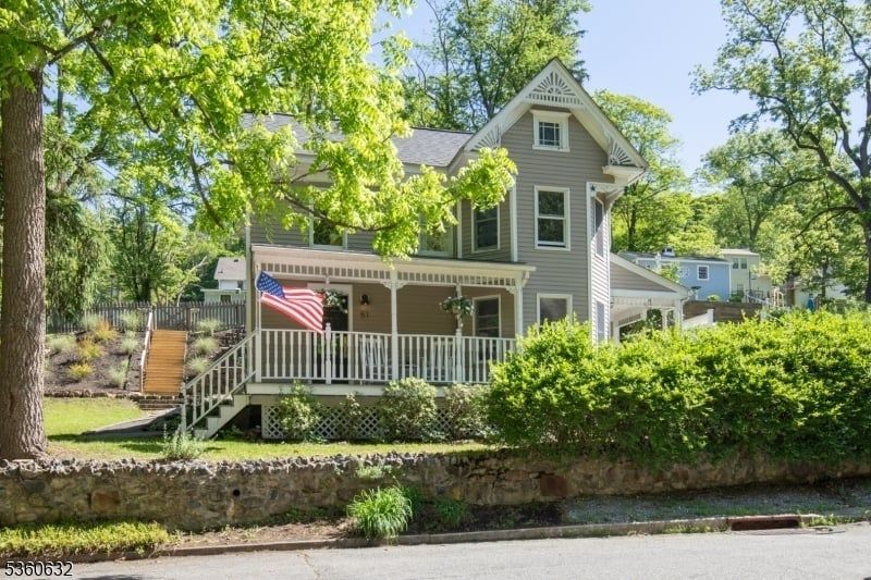 Property photo 2 of 8 <Alttext/>