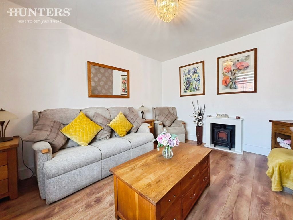 Property photo 3 of 19 Pbox-Img.Jpg