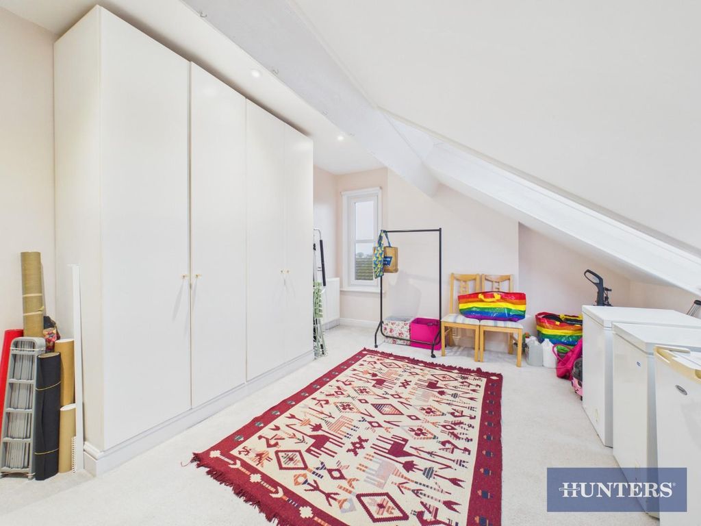 Additional image 12 of 5 bed end terrace house for saleWest Road, Filey YO14