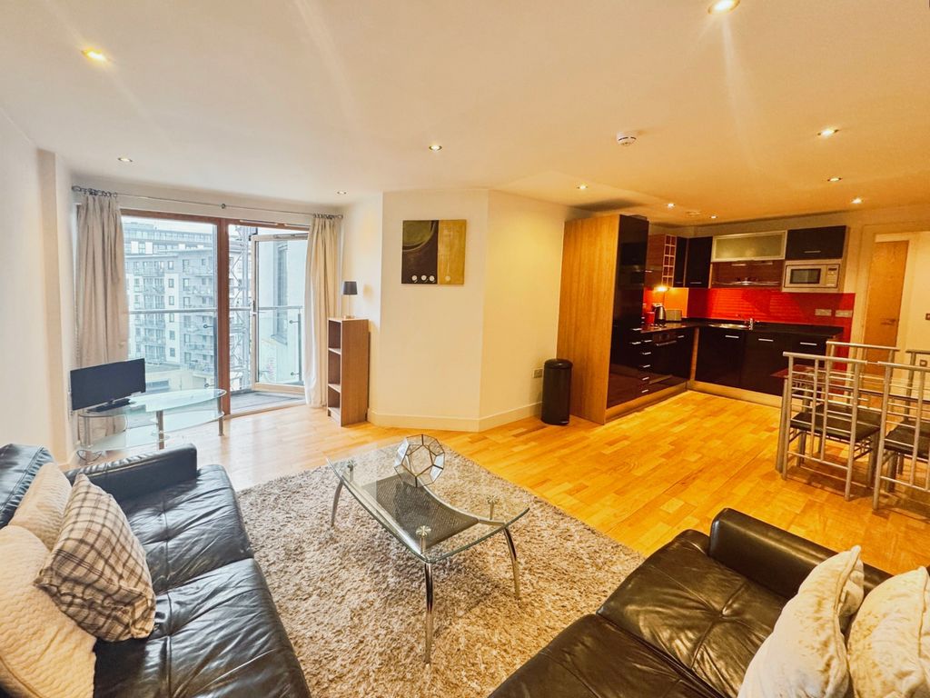 Property photo 3 of 13