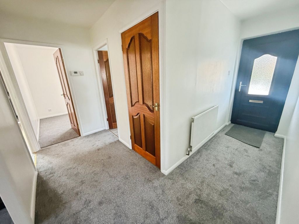 Property photo 3 of 14 5163513