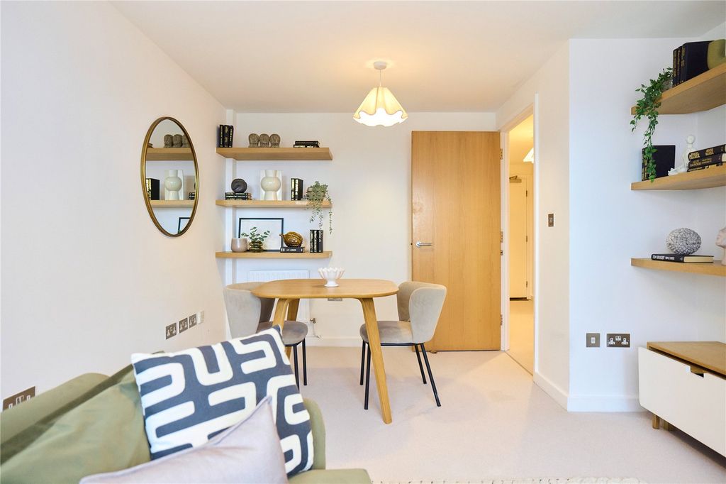 Property photo 2 of 23 Reception Room