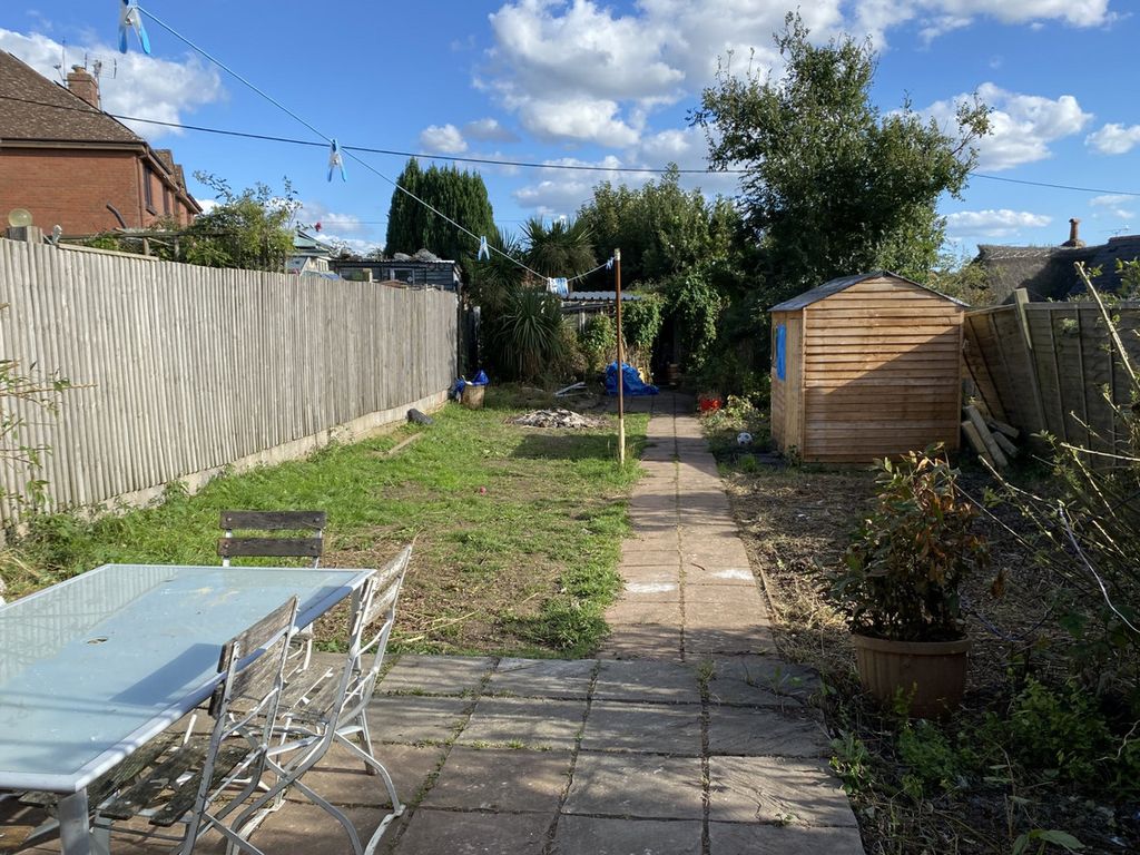 Property photo 3 of 8