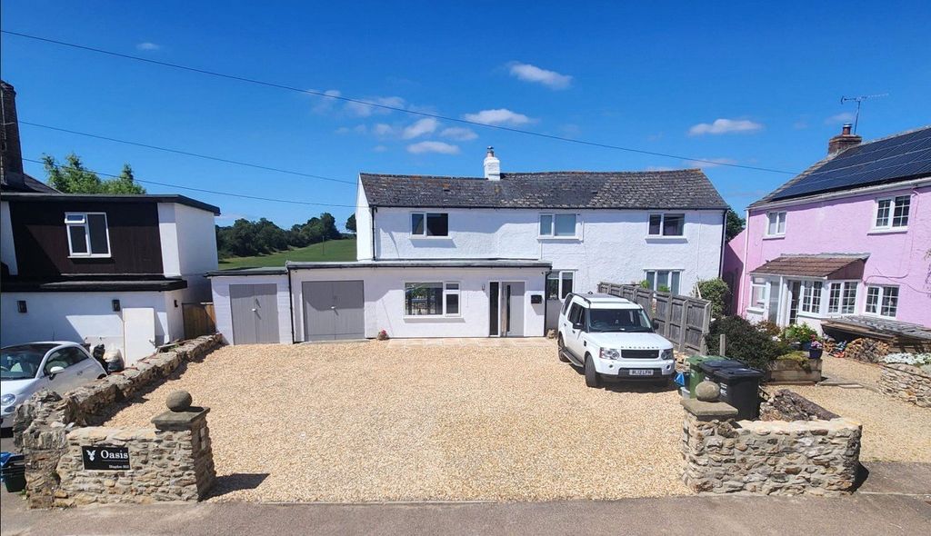 Property photo 1 of 18 Picture No. 30