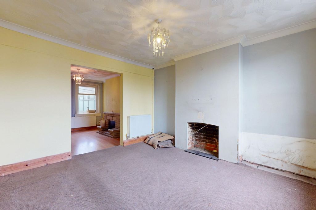 Property photo 3 of 13 5 Wimpole Road, New Town, Colchester Co1 2Bx