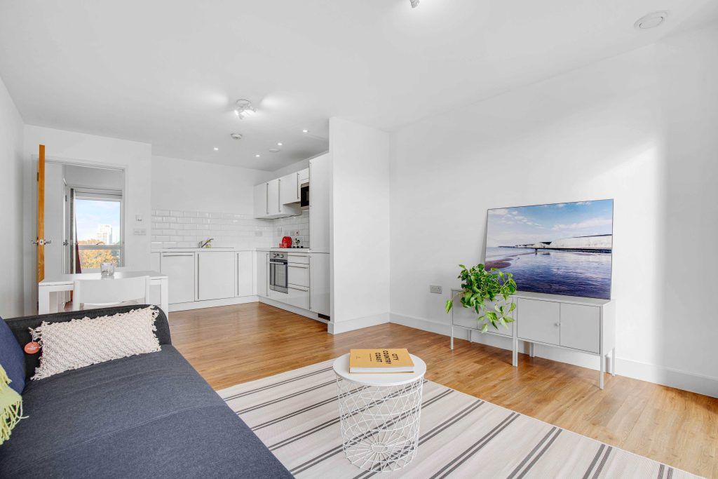 Property photo 3 of 19