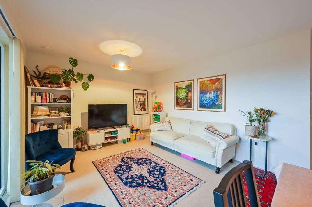 Property photo 2 of 10 Living Area1