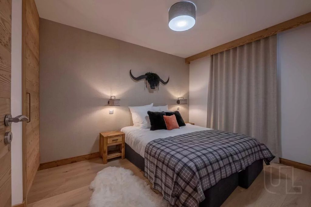 Property photo 1 of 36