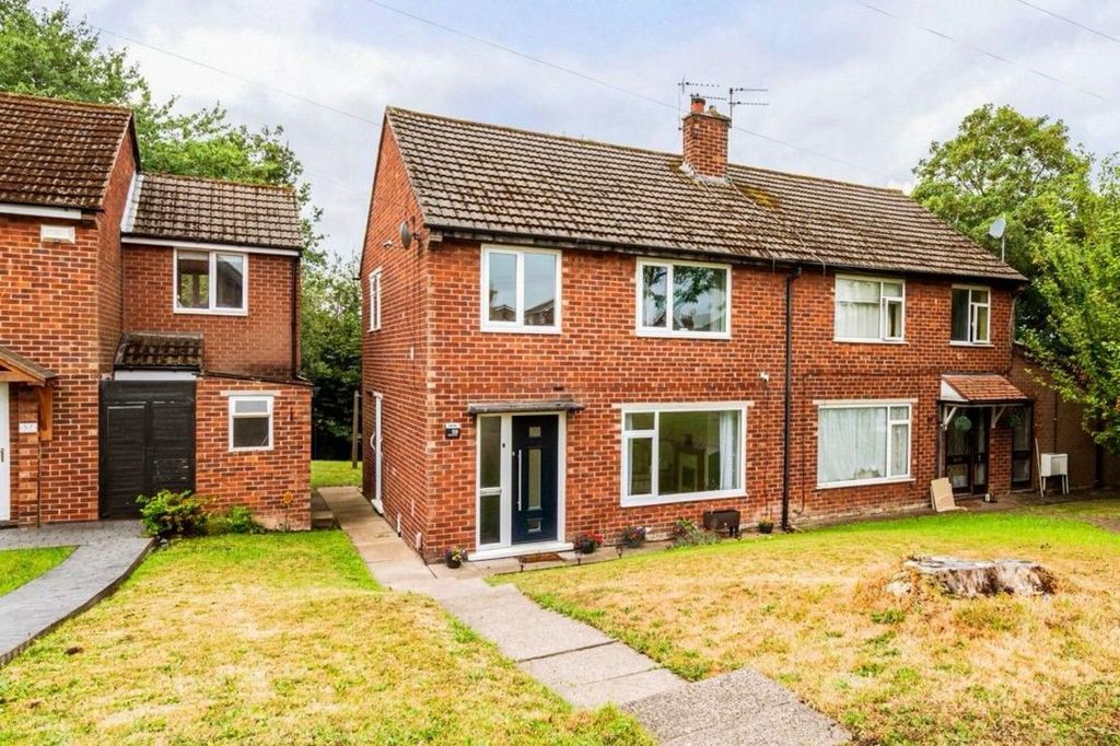 Property photo 1 of 18